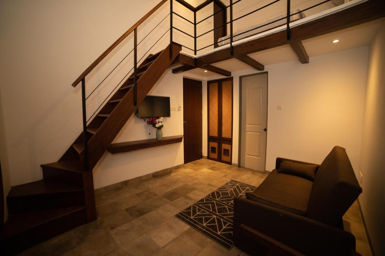 Half Hotel Calangute Bagian luar foto