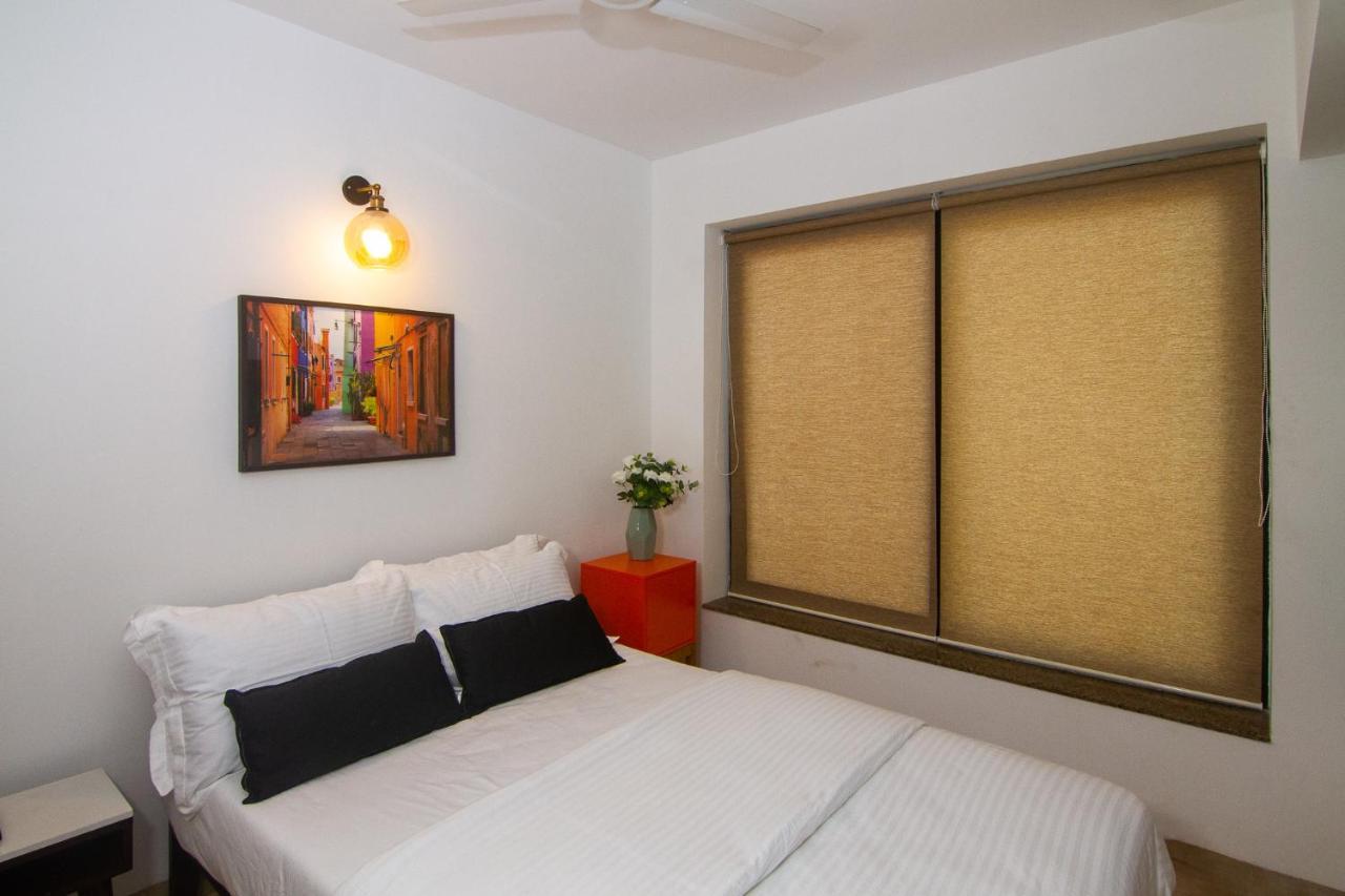 Half Hotel Calangute Bagian luar foto